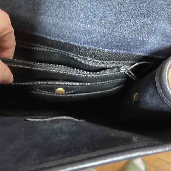 Vintage Dooney & Bourke blue black arrowhead essex leather shoulder cross body - Picture 8 of 16